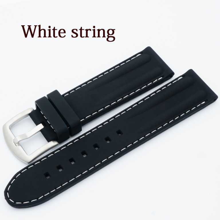 Upgrade Your Watch with MAIKES 22mm Silicone Rubber Watchband