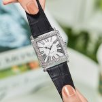 Timeless Elegance: Luxury Men’s Wrist Watch with Quartz Movement & Leather Band