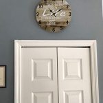 Round Wall Clock Rustic Decoration Retro Design Quartz