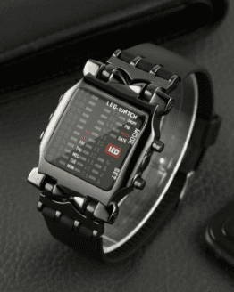 Binary Square: Digital Watch with Unique Binary Display