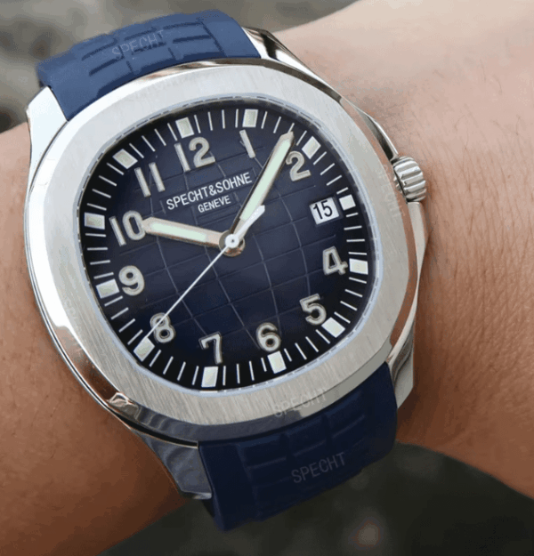 Men’s Luxury Automatic Wristwatch with Stainless Steel Case2 Men’s Luxury Automatic Wristwatch with Stainless Steel Case and Water Resistance
