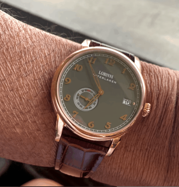 Sleek 40MM Automatic Luxury Watch – Ultra-Thin3 Sleek 40MM Automatic Luxury Watch – Ultra-Thin, Waterproof Design Perfect for Formal Occasions